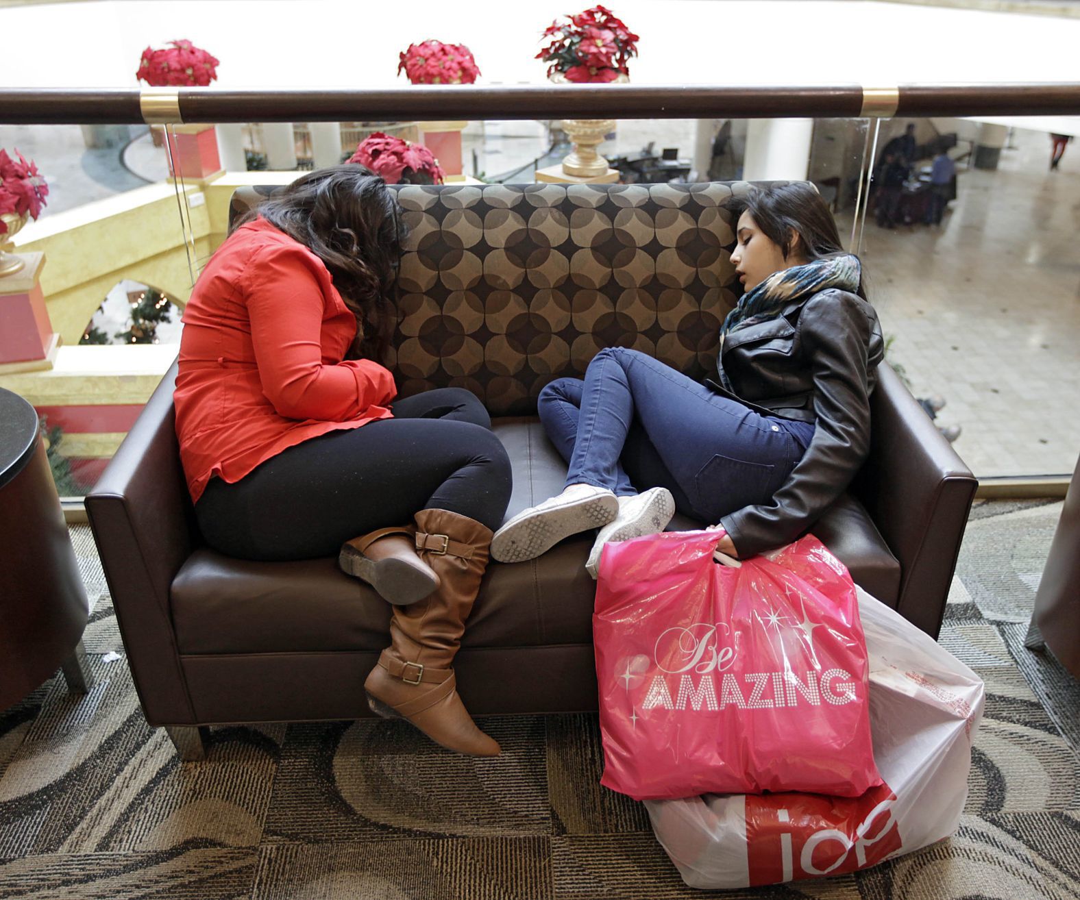 Woodland Hills Mall
